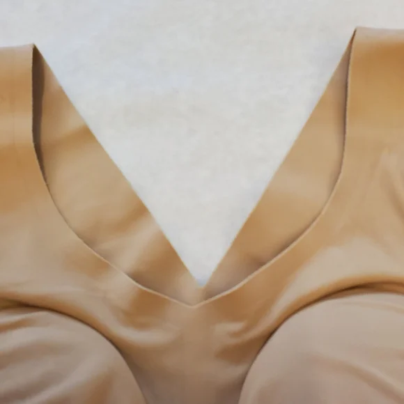 Evelyn & Bobbie Defy Seamless Tan Bra XXL - Picture 4 of 4